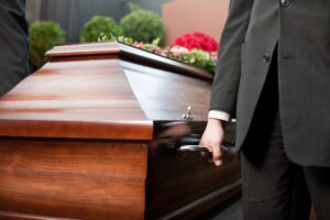 Как организовать похороны: шаг за шагом